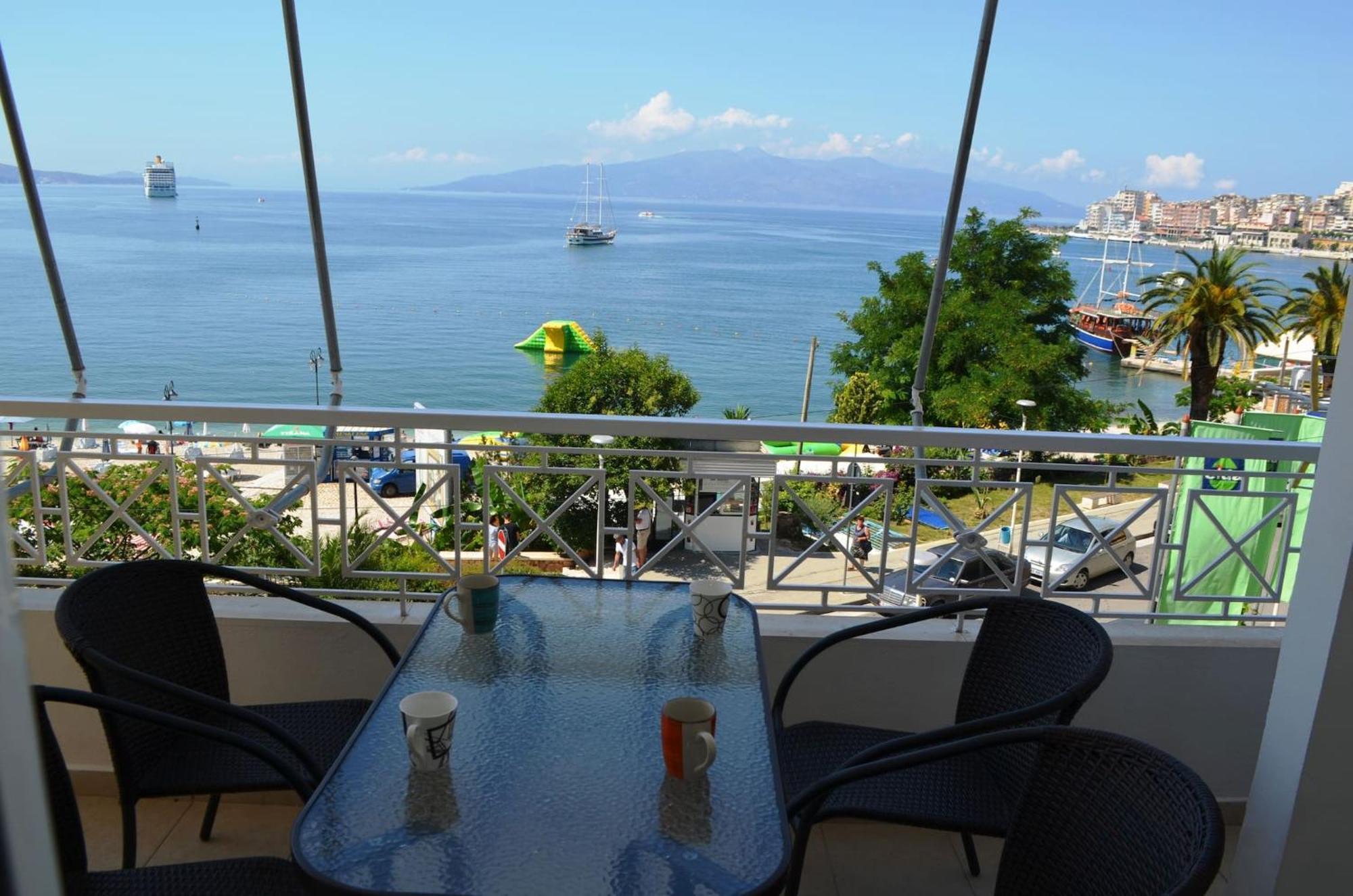 Apartments Blue Horizons Sarandë 外观 照片