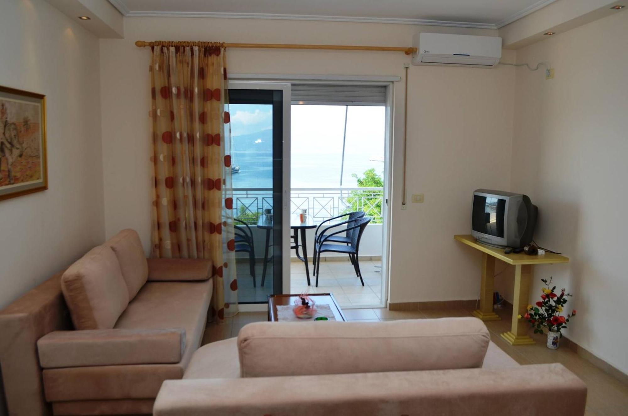 Apartments Blue Horizons Sarandë 外观 照片
